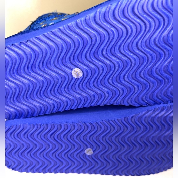 NWT Blue Rhinestone Embellished Fuzzy Boots w/ Sparkling Colored Gems & Faux Fur - Picture 12 of 12